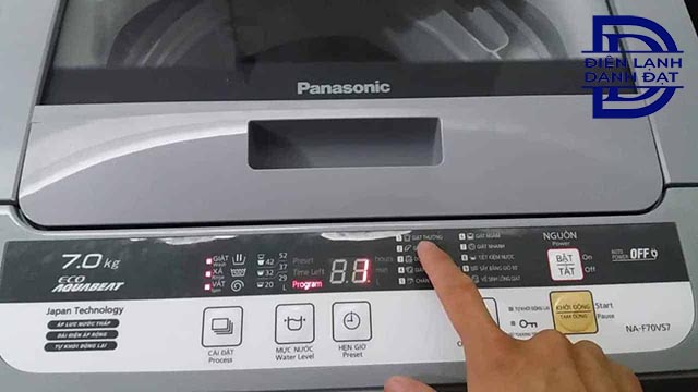 Kích hoạt chế độ vệ sinh máy giặt Panasonic