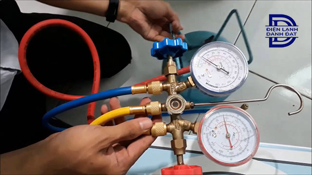 Dấu hiệu tủ lạnh hết gas