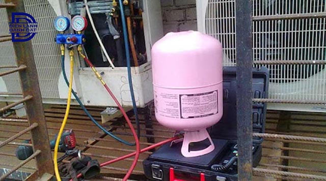 Nạp ga điều hòa không vào